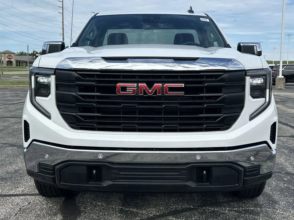 2025 GMC Sierra 1500 Pro - Photo 30