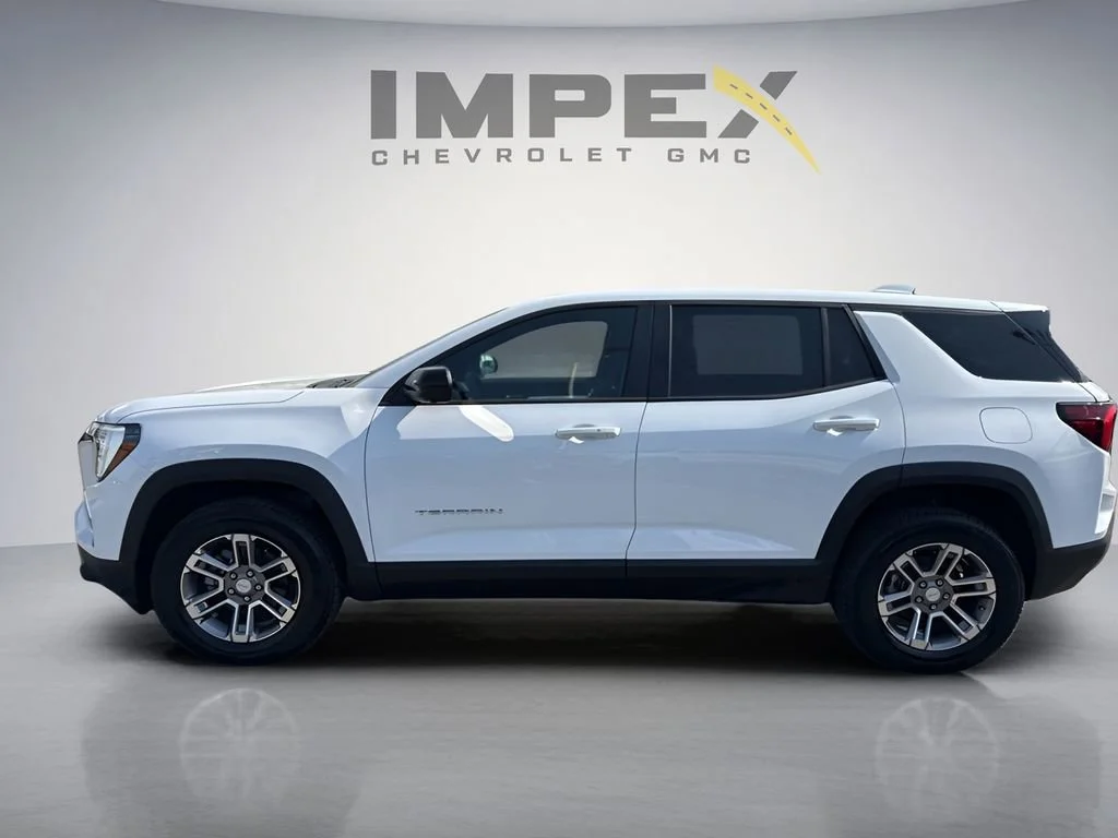 New 2026 Summit White GMC Elevation image 2