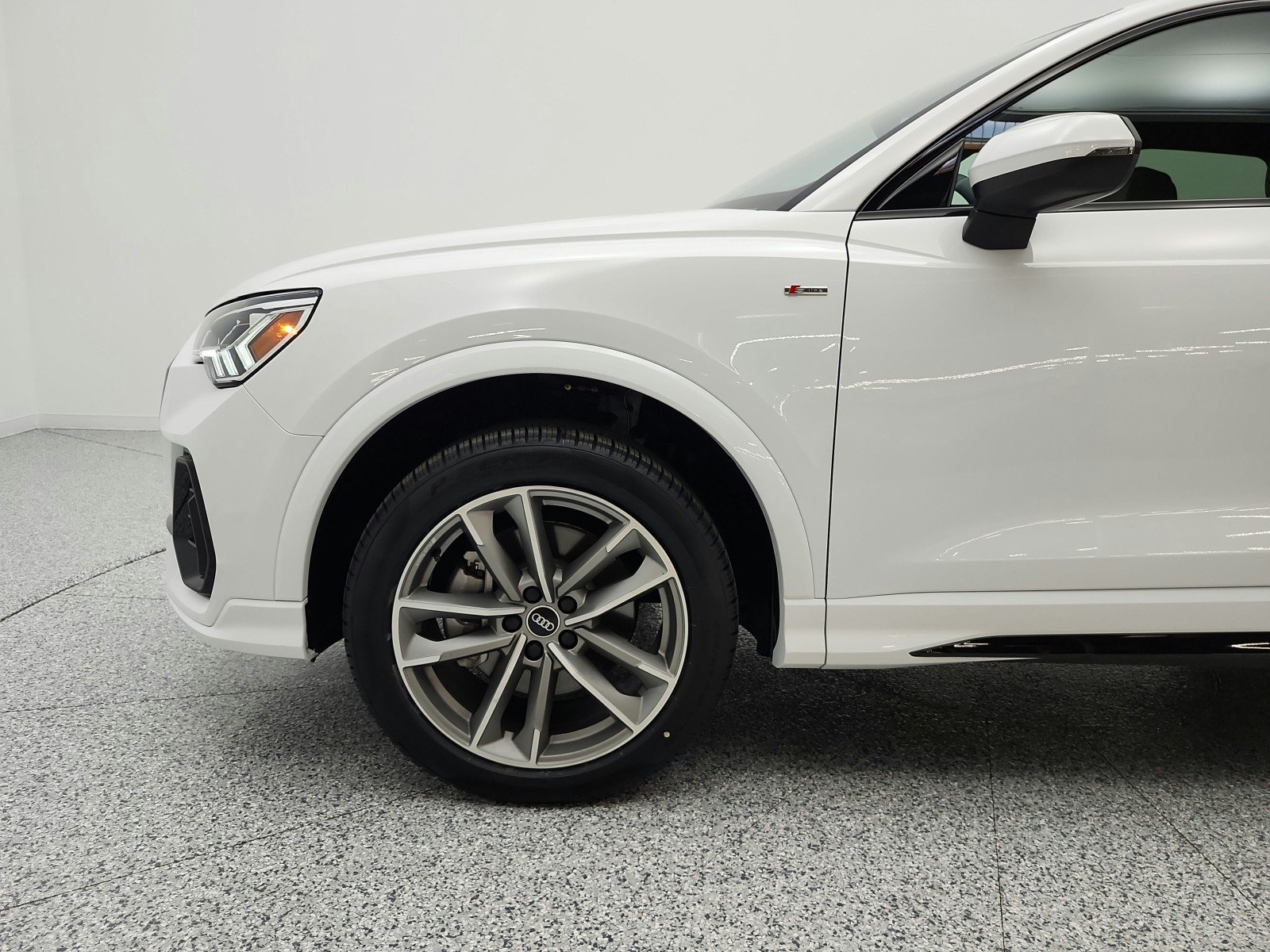 Used 2025 Arkona White Audi S line Premium 45 TFSI quattro image 38