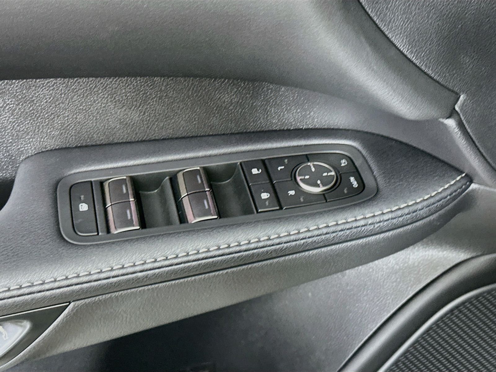 Used 2025 Caviar Lexus 450h+ Luxury image 18