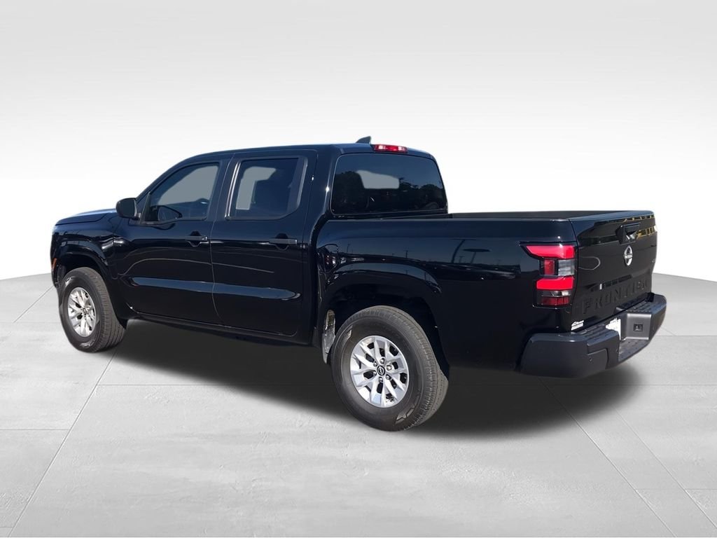 Used 2025 Black Nissan S image 6