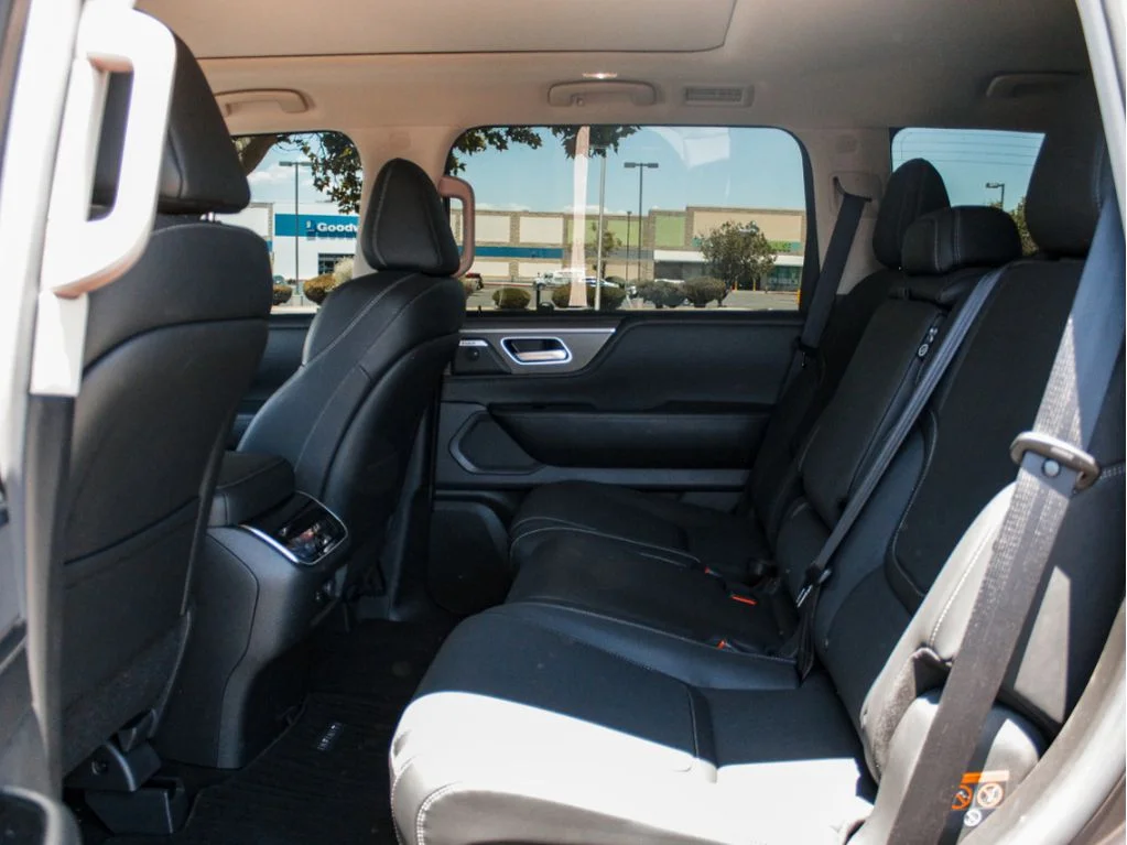 Used 2025 Anthracite Gray INFINITI PURE image 21