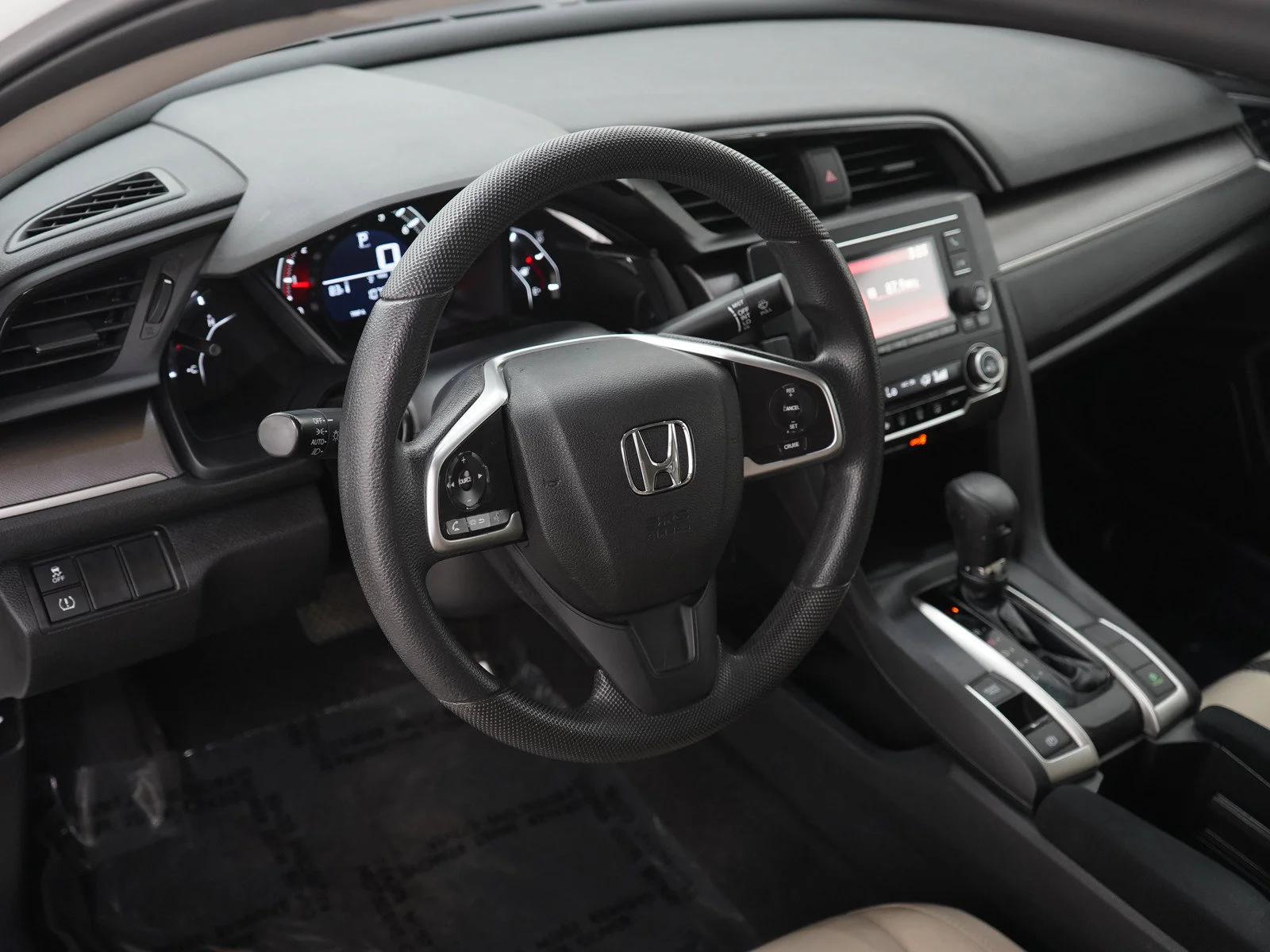 Used 2017 White Honda LX CVT image 19