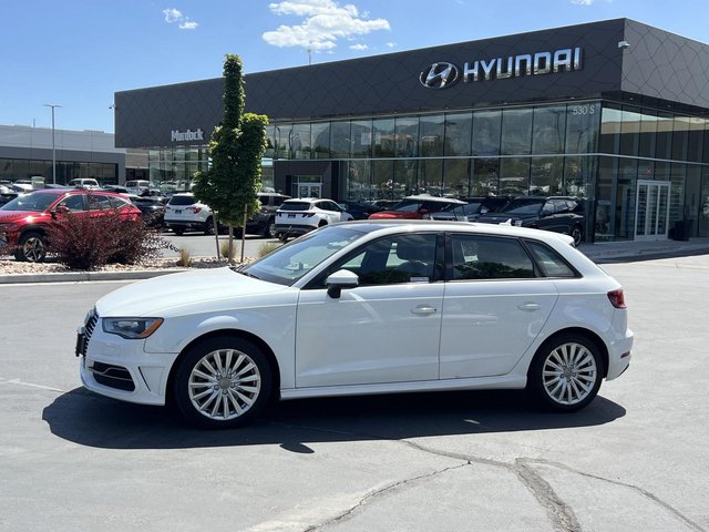 2016 Audi A3 e-tron Premium