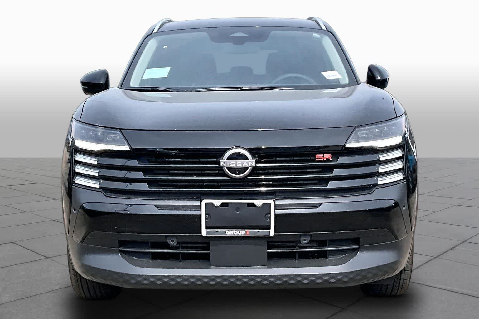 New 2026 Super Black Nissan SR image 3