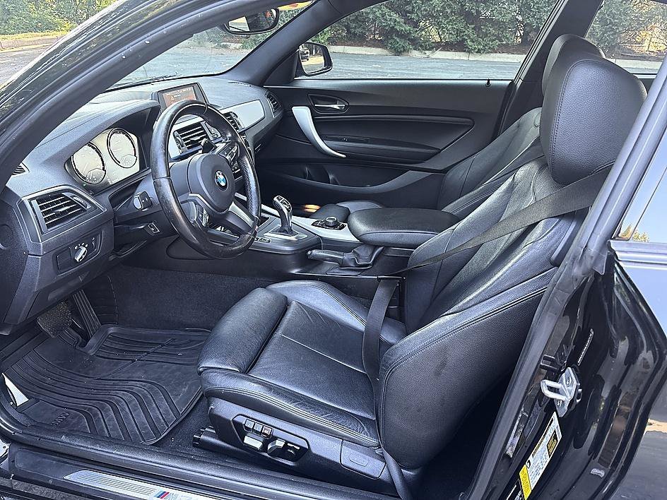 Used 2018 Black Sapphire Metallic BMW M240i image 11