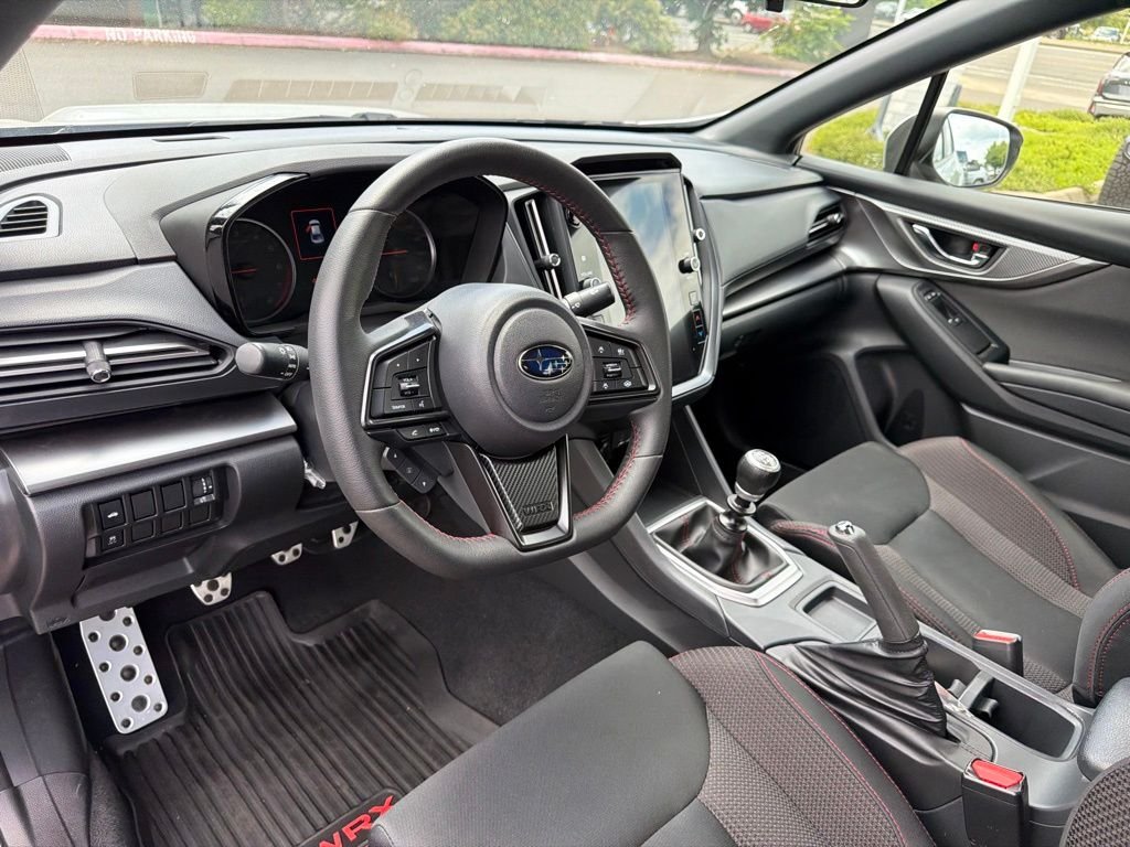 Used 2024 Ice Silver Metallic Subaru Premium image 15
