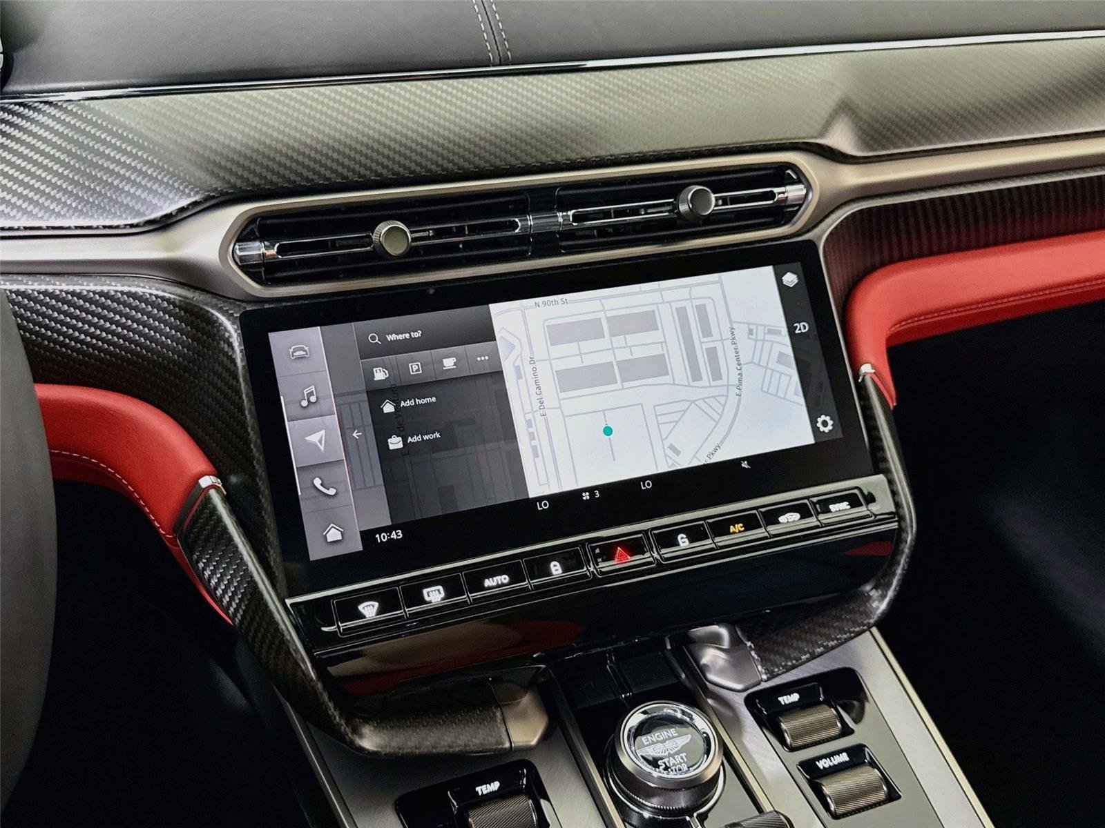 Used 2025  Aston Martin  image 18