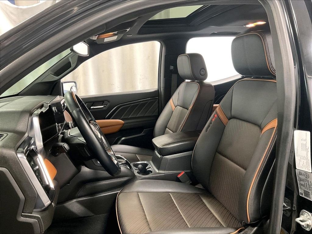 Used 2024 Black GMC AT4 image 10