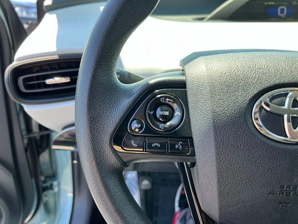 Used 2022 Beige Toyota L image 19