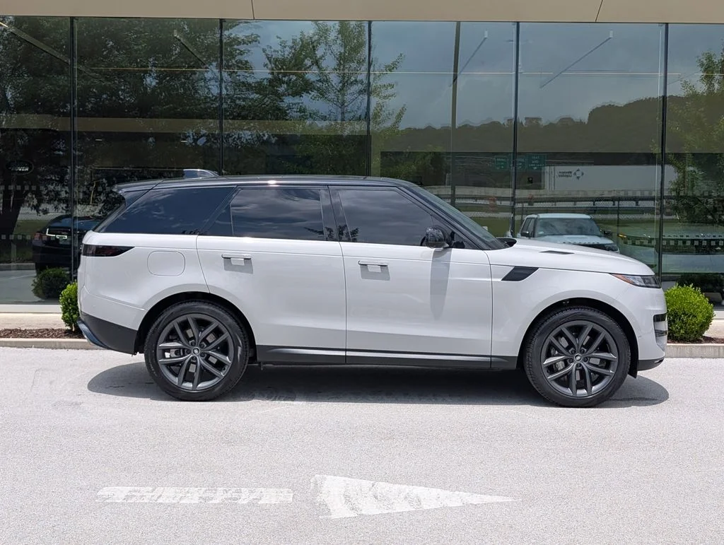 Certified Used 2025 Gray Land Rover SE image 7