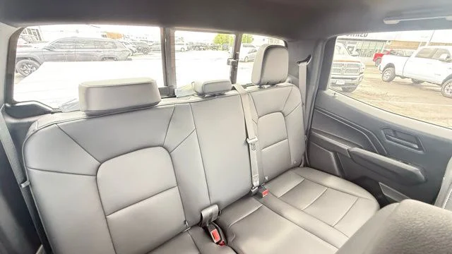 Used 2025 Black Chevrolet Trail Boss image 36