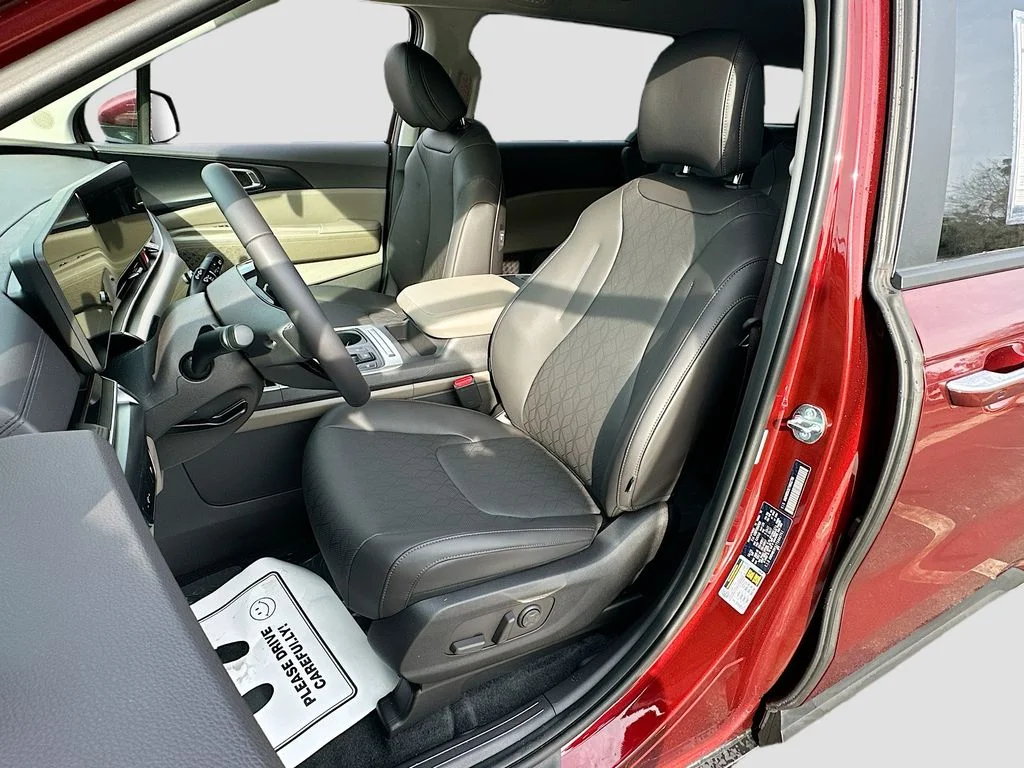 New 2026 Flare Red Kia LXS image 21