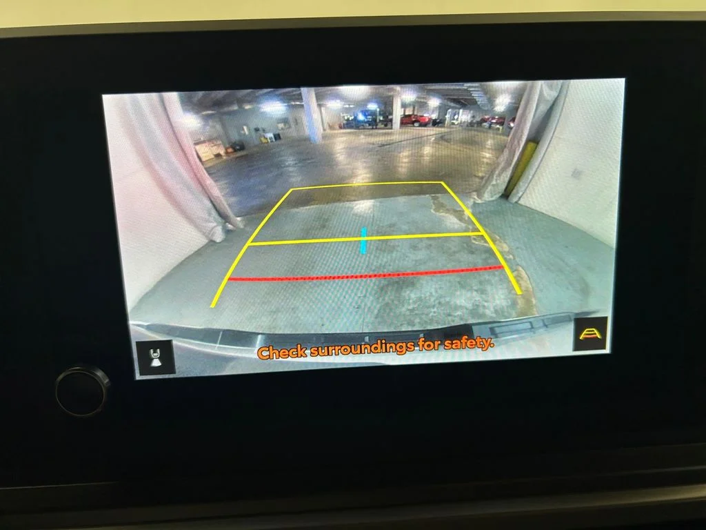 Used 2024 White Toyota SR5 image 26