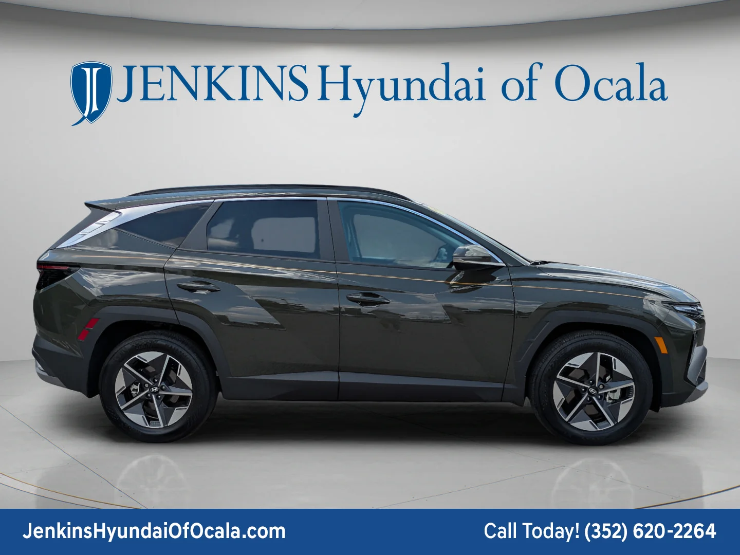 Used 2025 Rockwood Green Hyundai SEL Convenience image 2