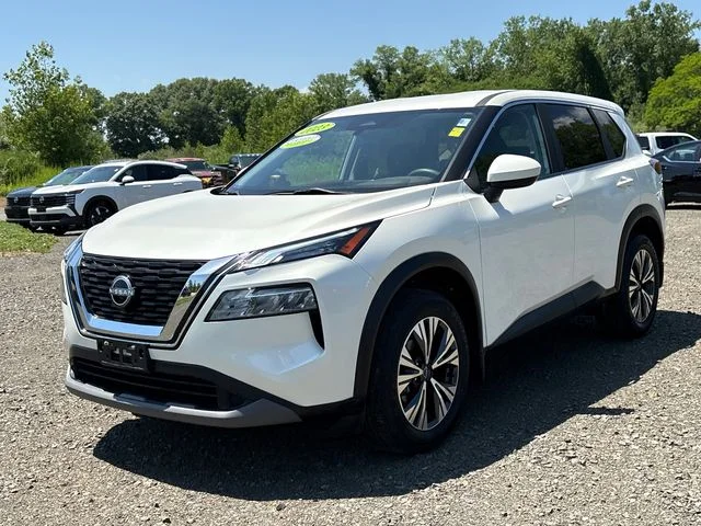 Certified Used 2023 White Nissan SV image 5