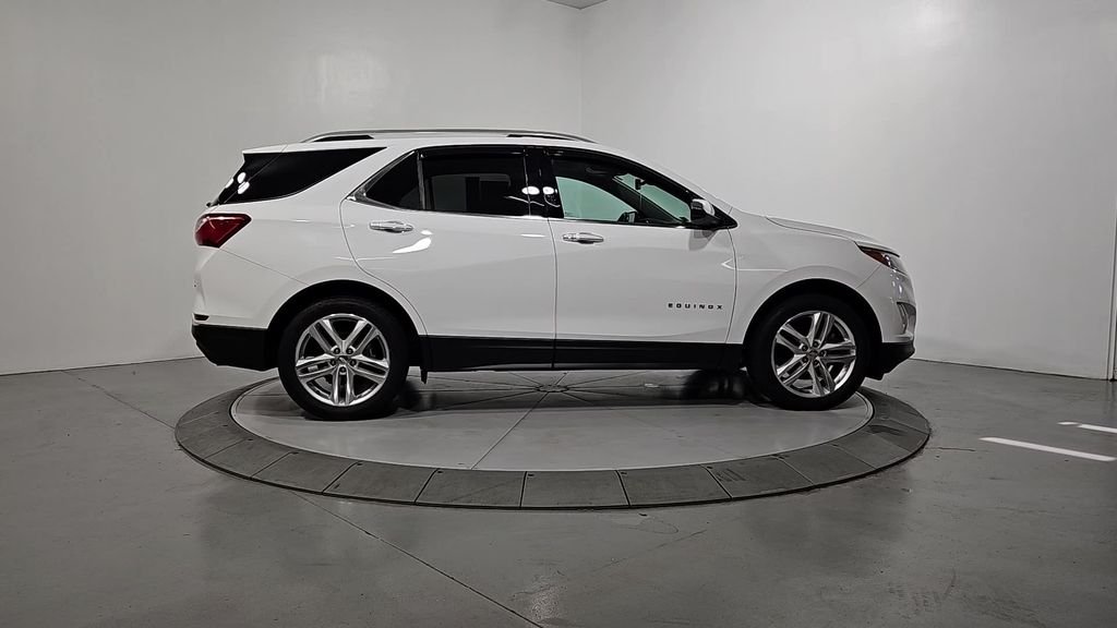 Used 2020 Summit White Chevrolet Premier image 7