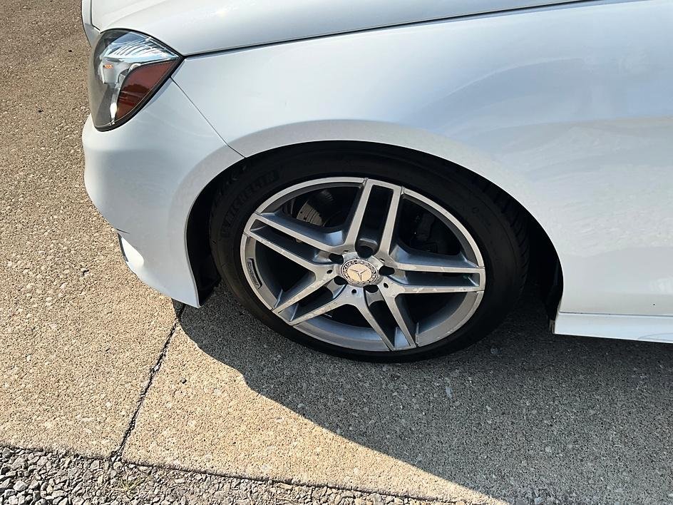 Used 2014 White Mercedes-Benz E 350 image 11