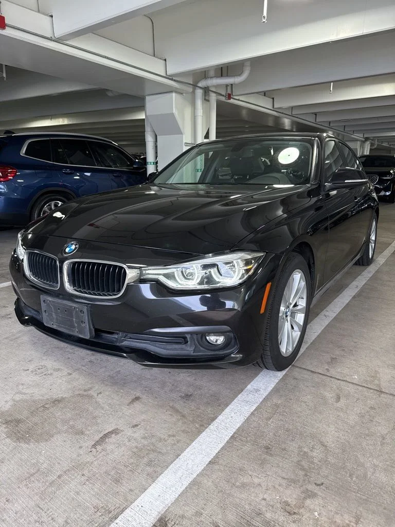 2018 BMW 3 Series 320i