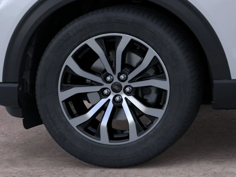 New 2026 Space White Metallic Ford ST-Line image 19