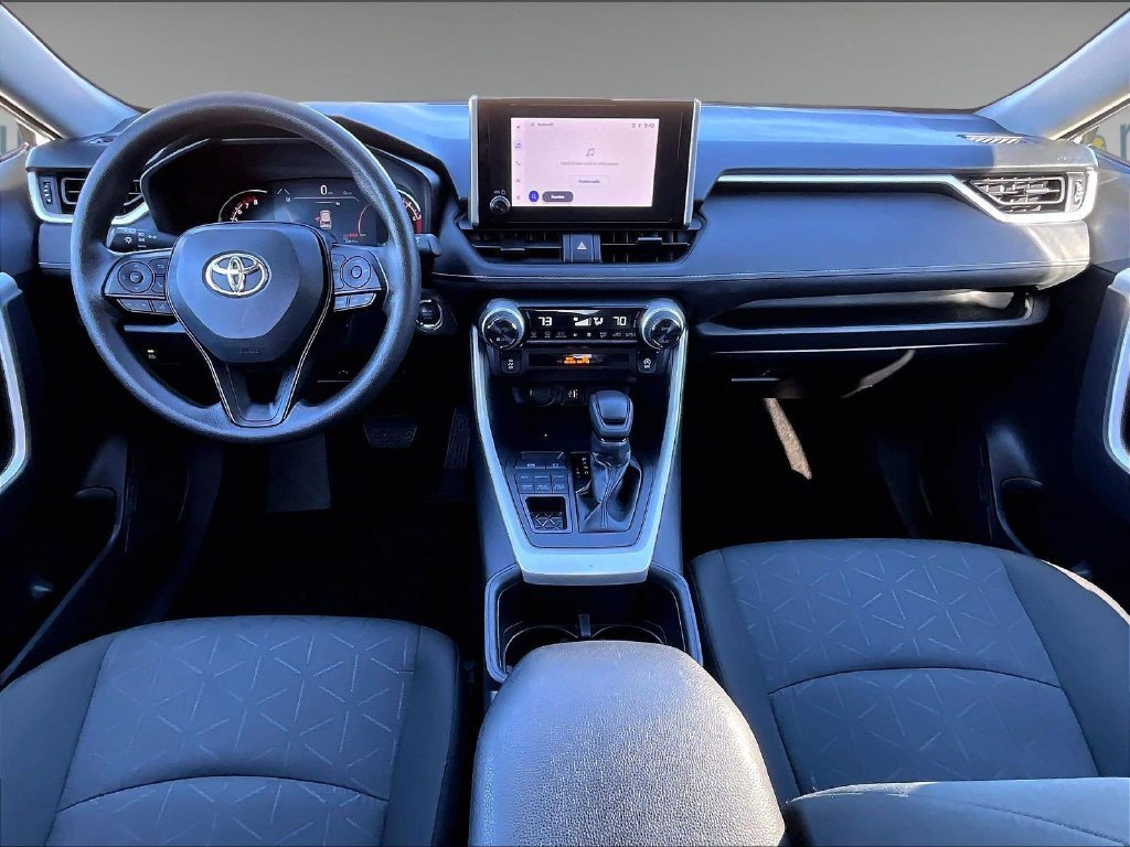 Used 2025 White Toyota XLE image 21