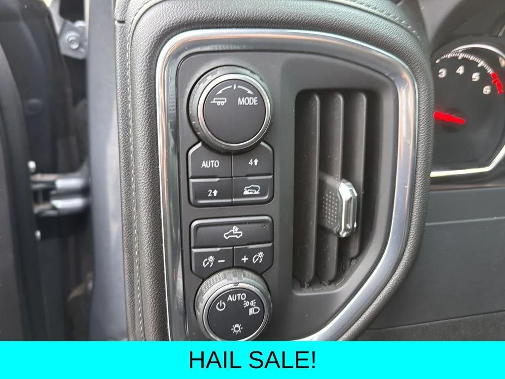 Used 2020 Gray Chevrolet LT image 18
