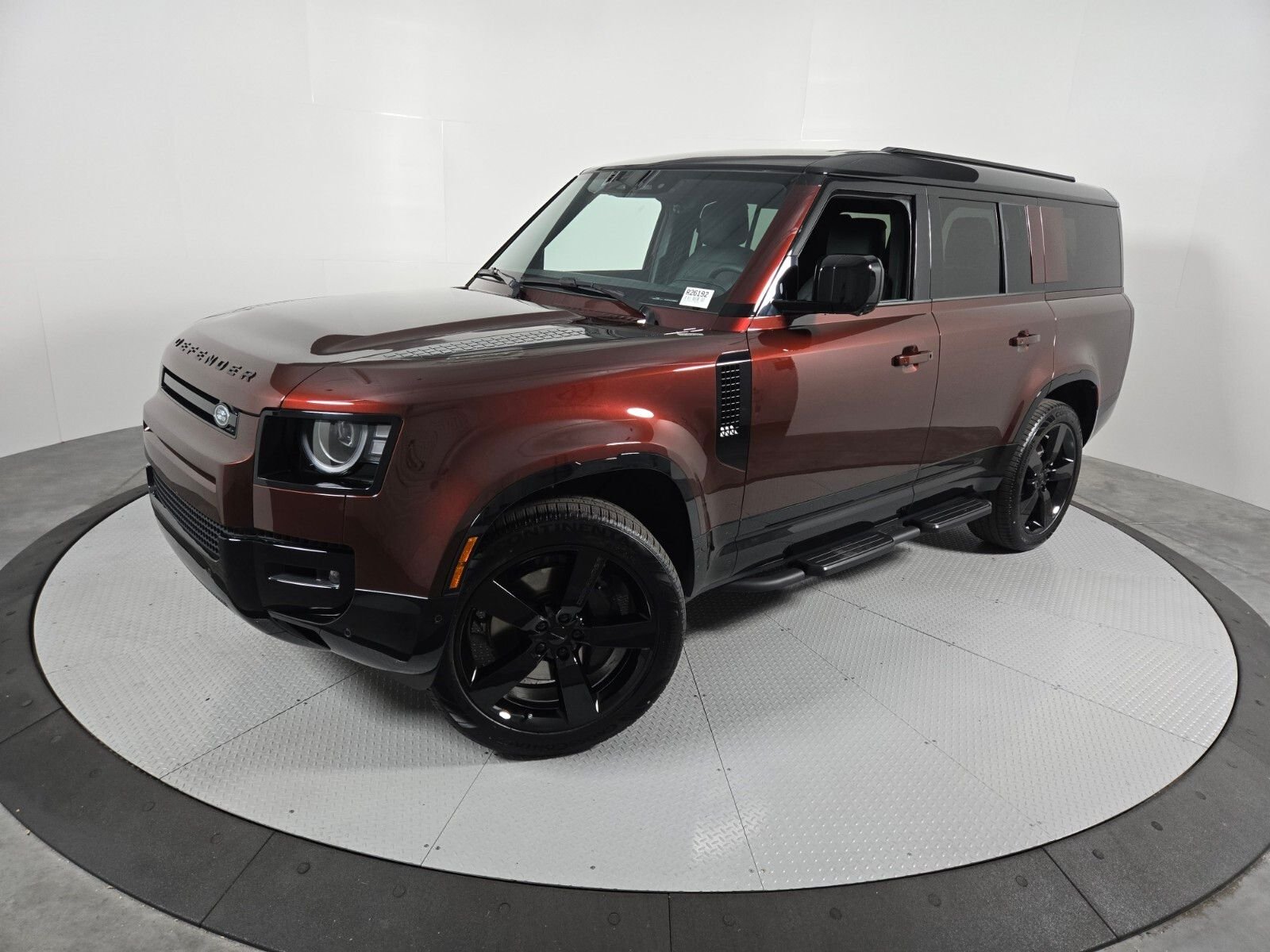 New 2026 Sedona Red Land Rover X-Dynamic SE image 1