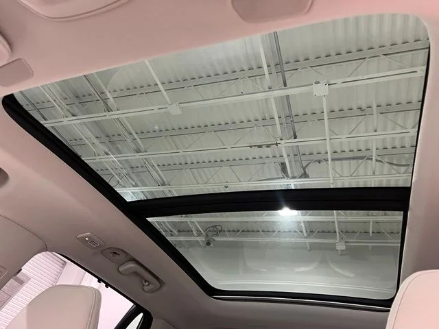 New 2026 Crystal White Volvo Ultra image 19