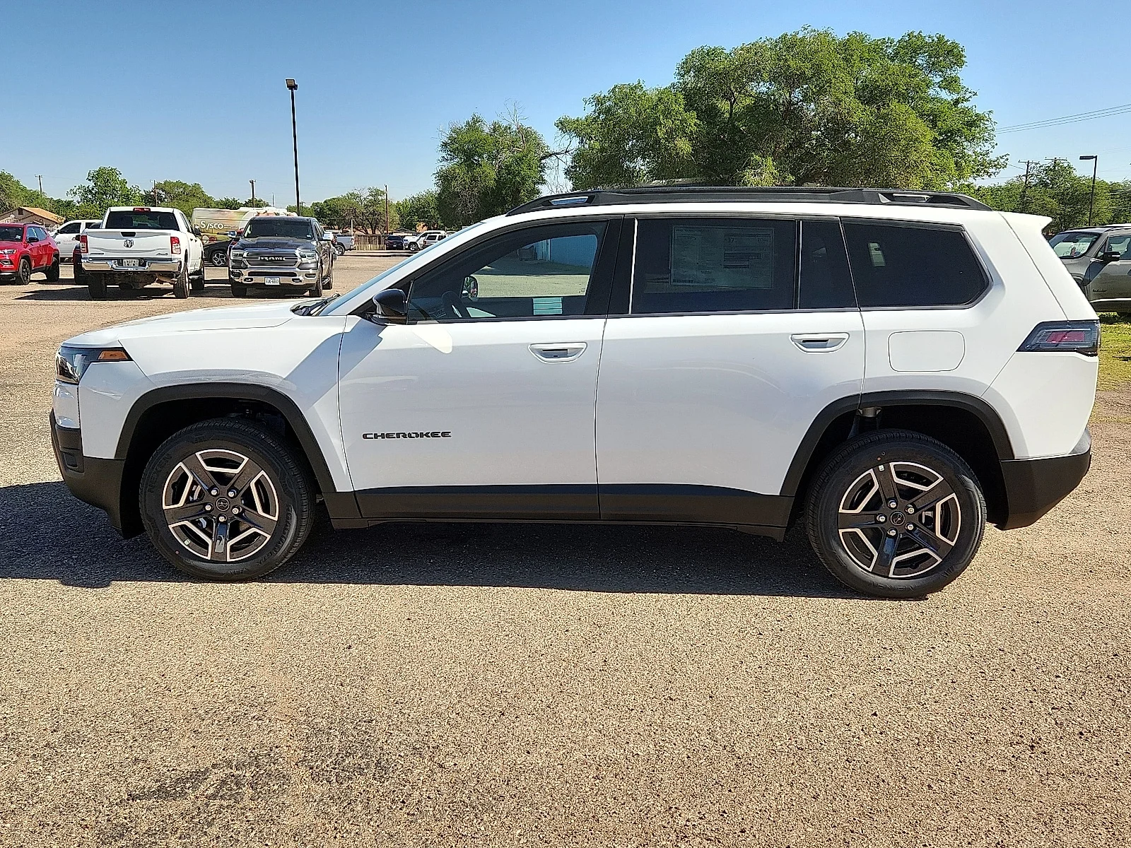 New 2026 White Jeep LIMITED 4X4 image 2