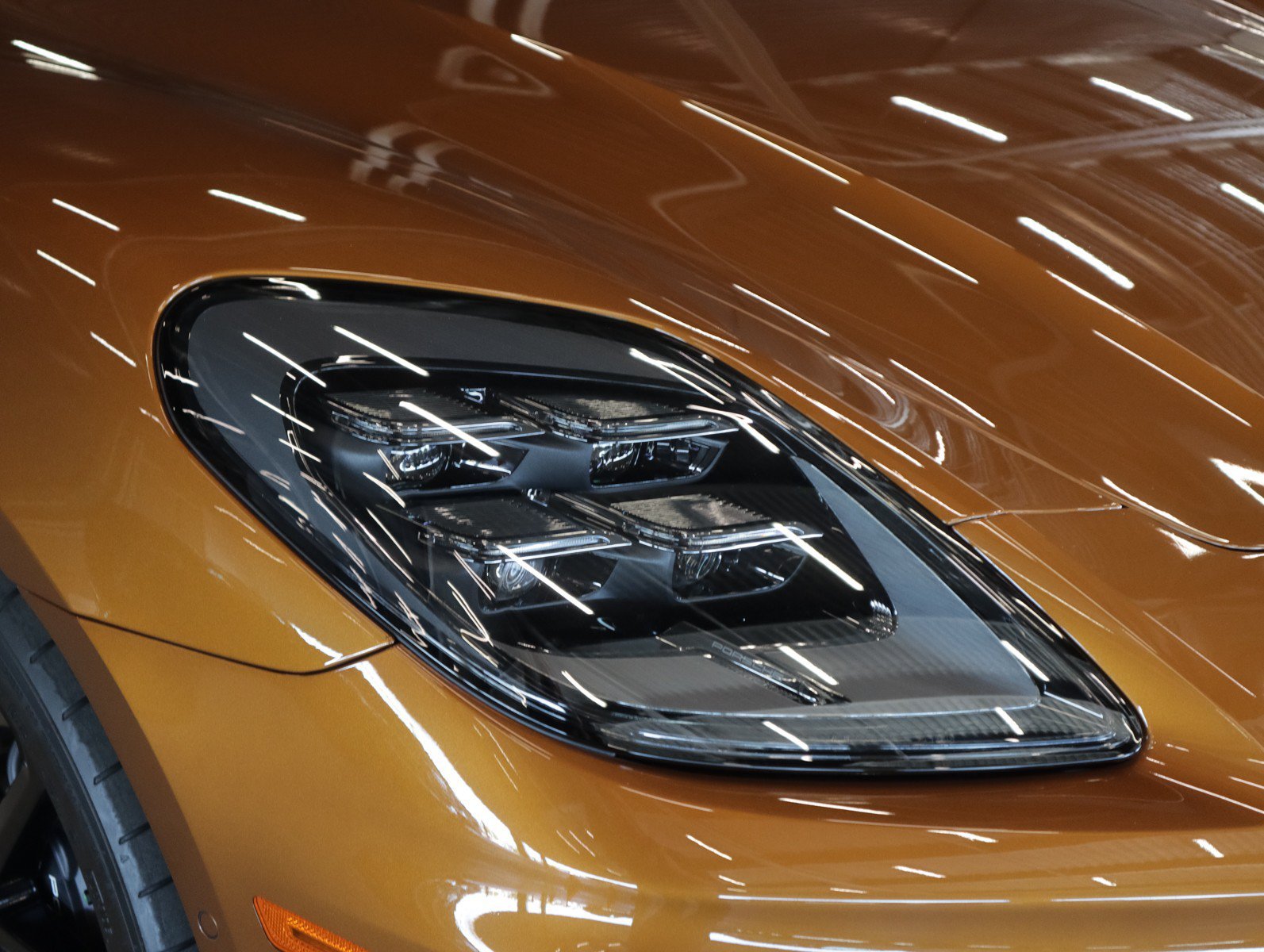 Used 2025 Madeira Gold Me Porsche  image 30