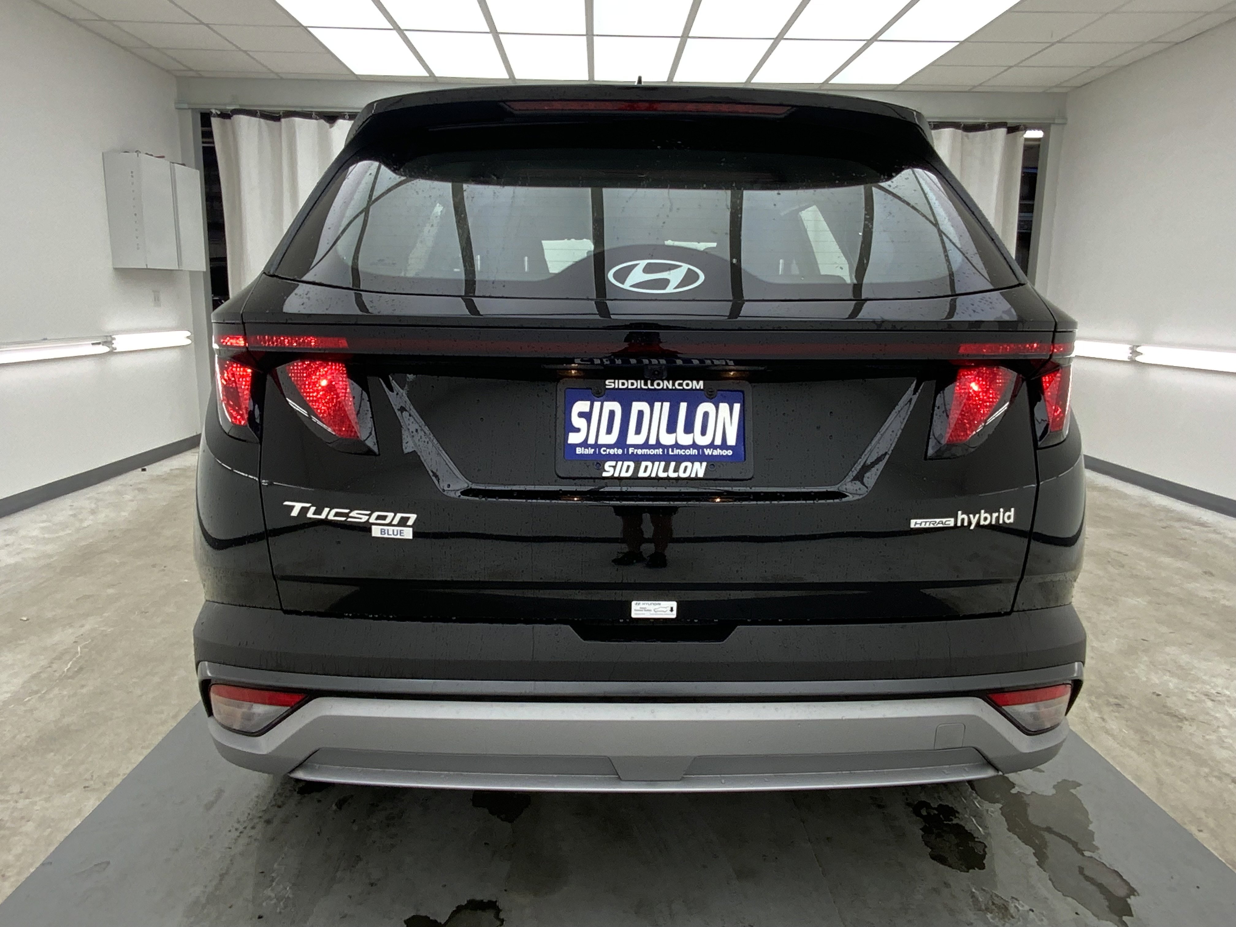 New 2026 Ash Black Hyundai Blue SE image 4
