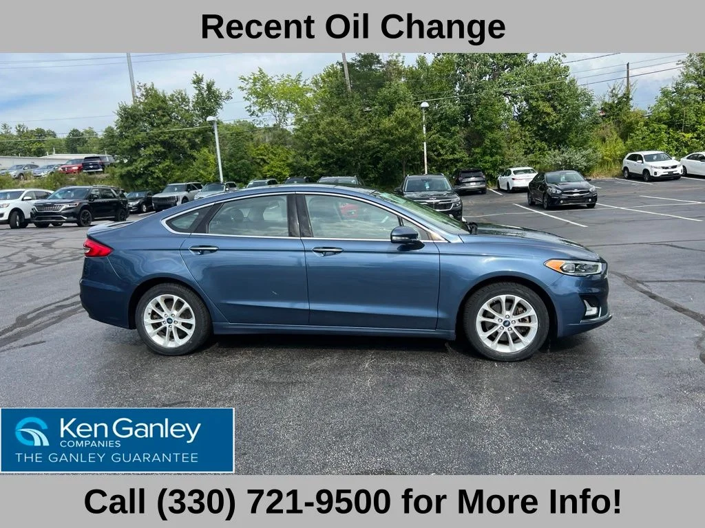 Used 2019 Blue Ford Titanium image 5