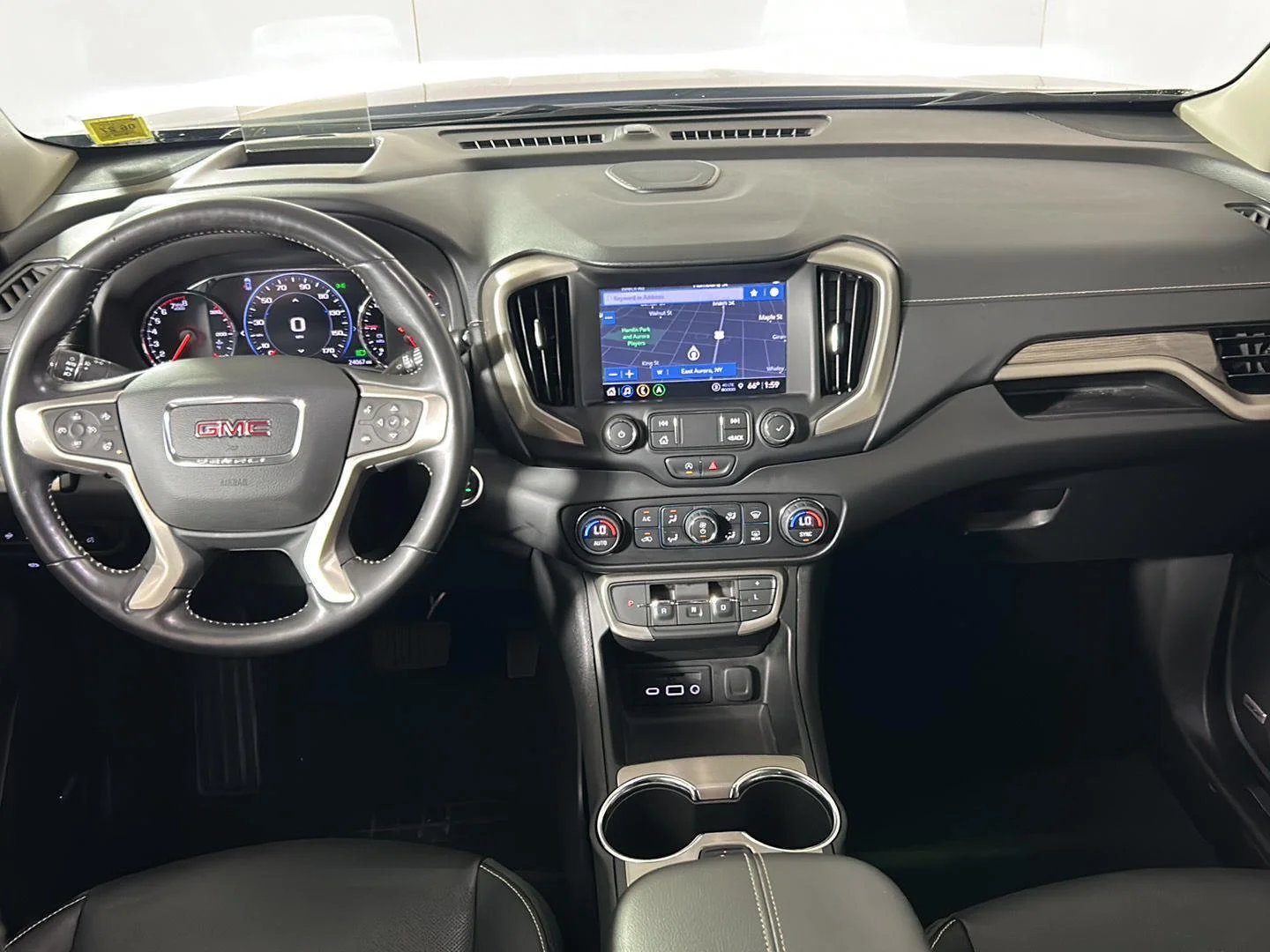 Used 2022 Marine Metallic GMC Denali image 32