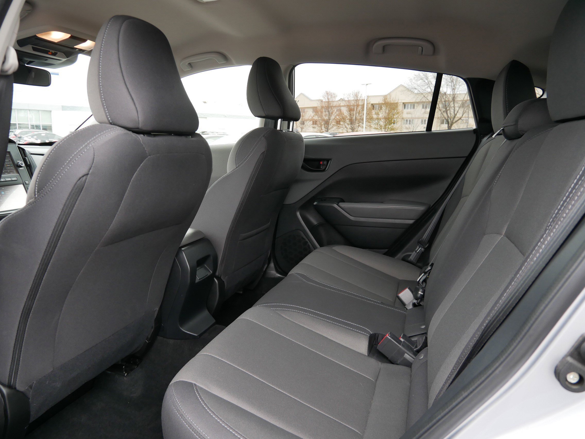 Used 2024 Ice Silver Metallic Subaru SUV CVT image 33