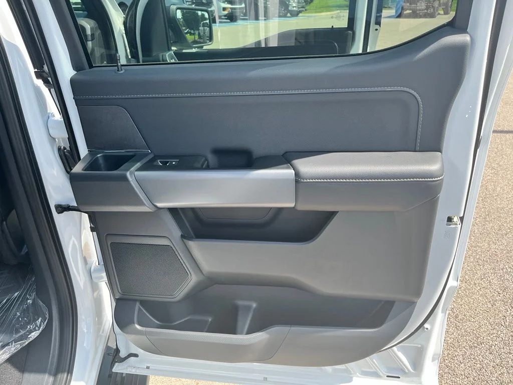 New 2026 White Ford XLT image 11
