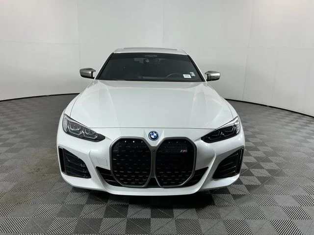 Used 2023 White BMW M50 image 2