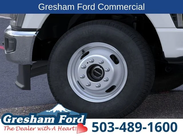 New 2026 Oxford White Ford XL image 22