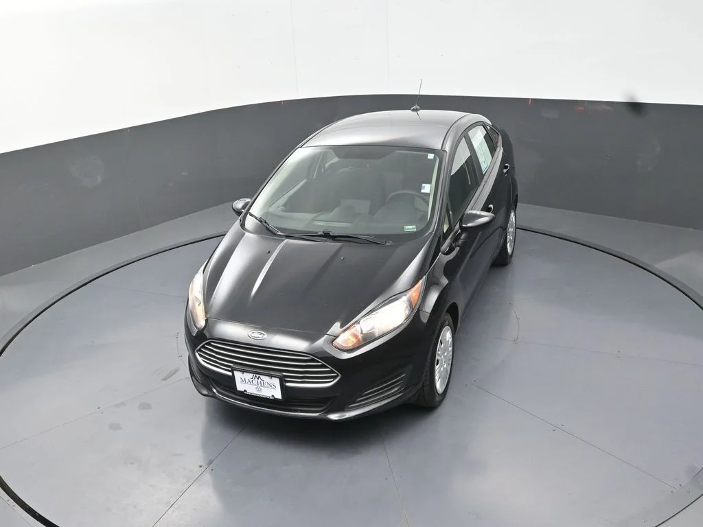 Used 2019 Black Ford S image 16