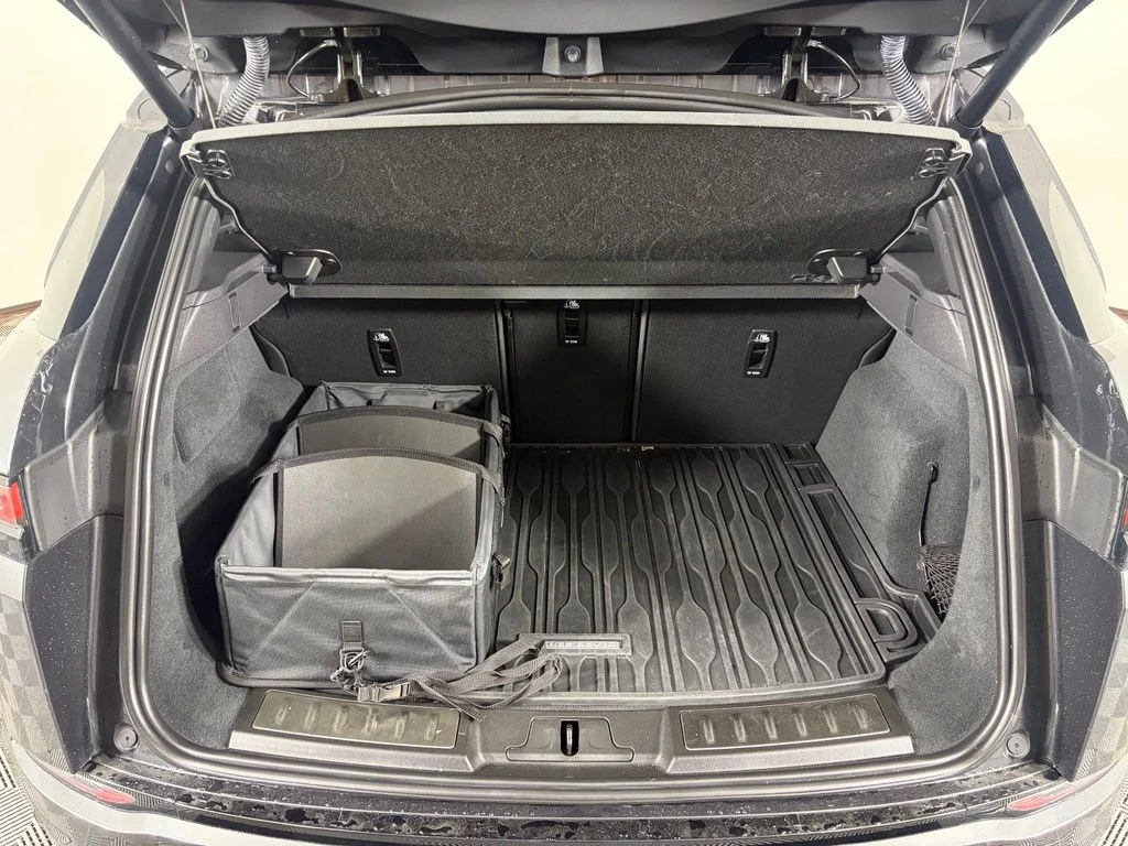 Used 2023 Gray Land Rover Dynamic image 20