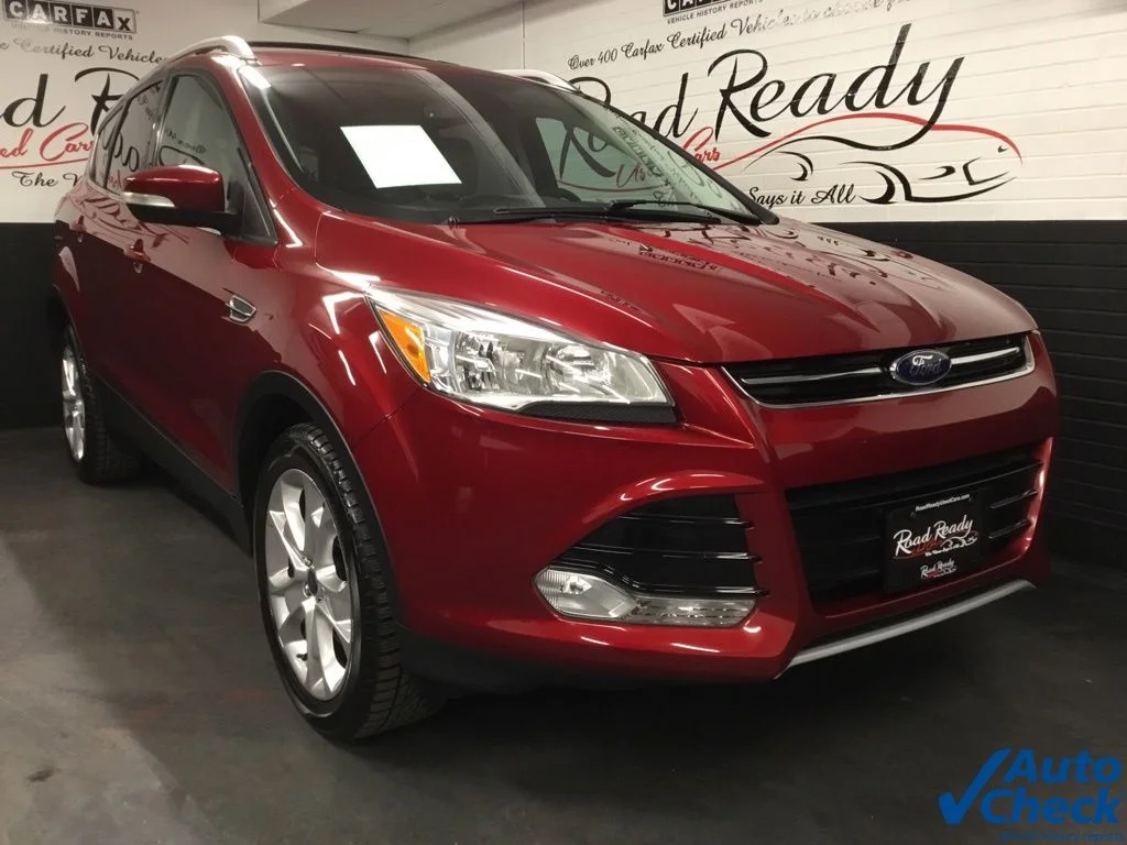 Used 2014 Red Ford Titanium image 3