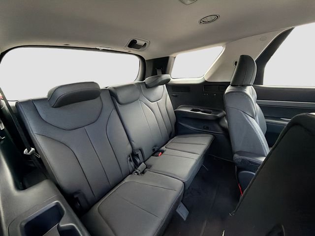 Used 2021 White Hyundai SEL image 28