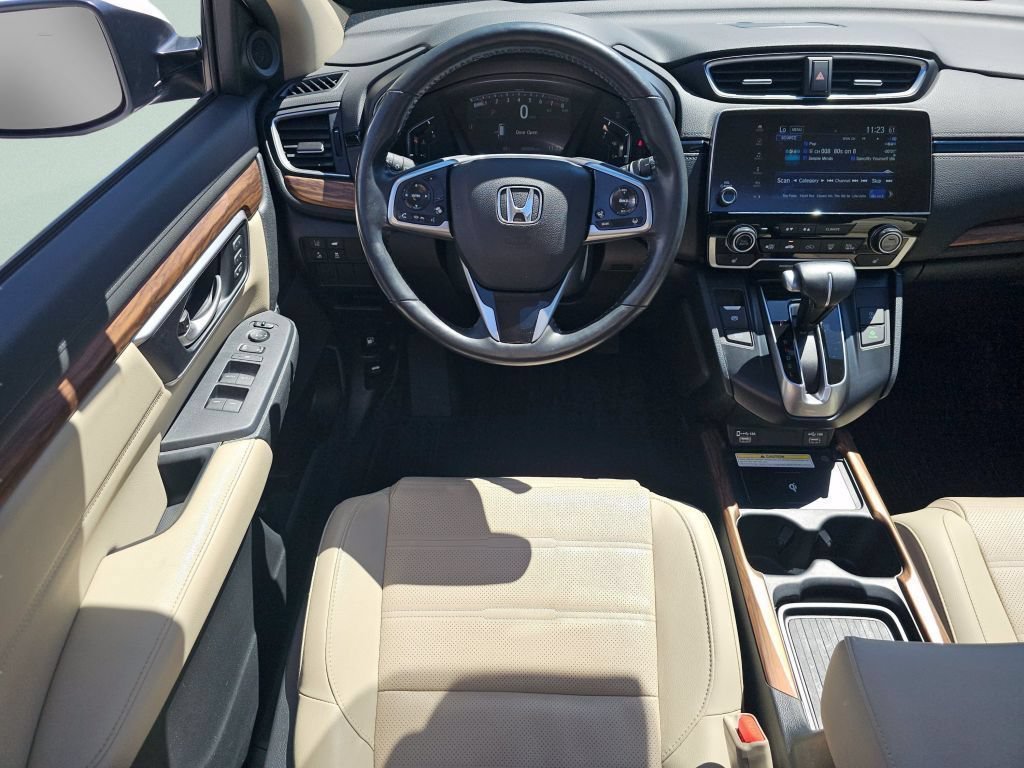 Certified Used 2021 Platinum White Pearl Honda Touring image 5