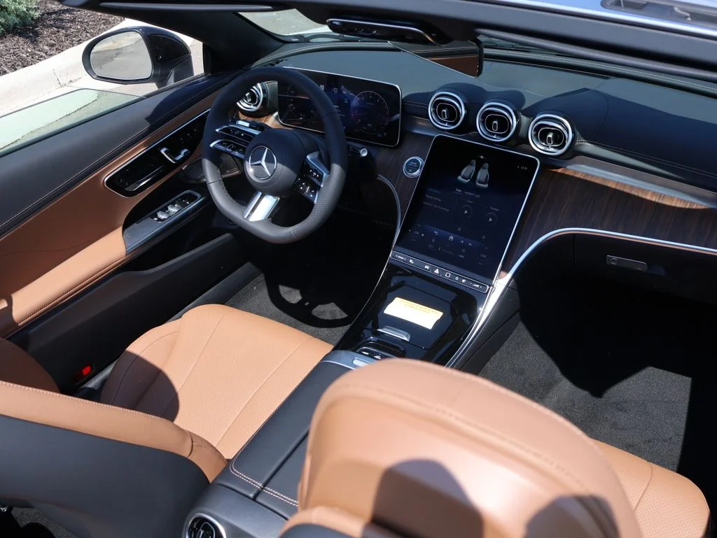 New 2027 White Mercedes-Benz CLE 450 image 11