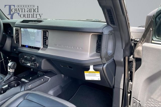New 2026 Shadow Black Ford Outer Banks® image 30