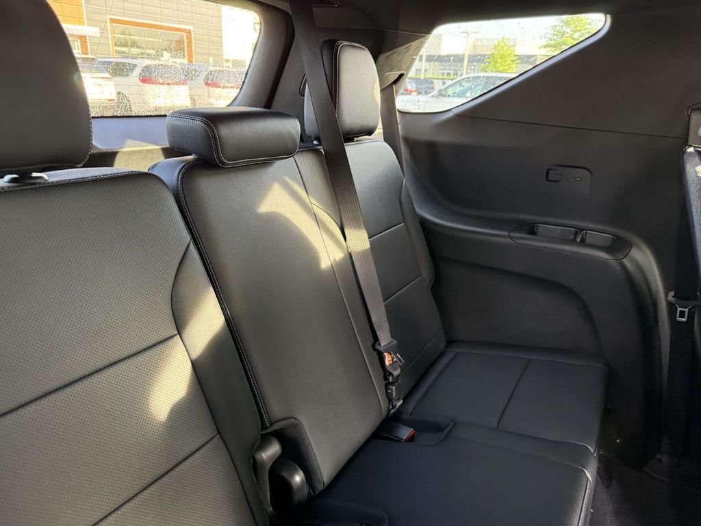 Used 2025 Blue Chevrolet LT image 15