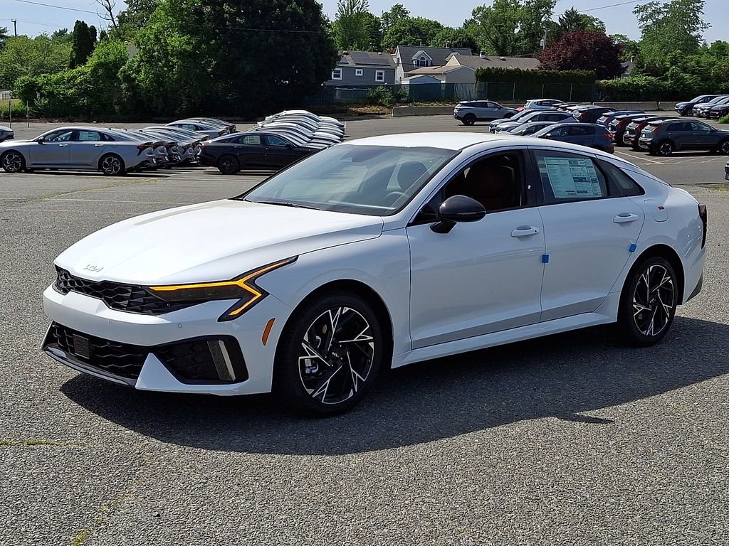 New 2026 White Kia GT-Line image 2