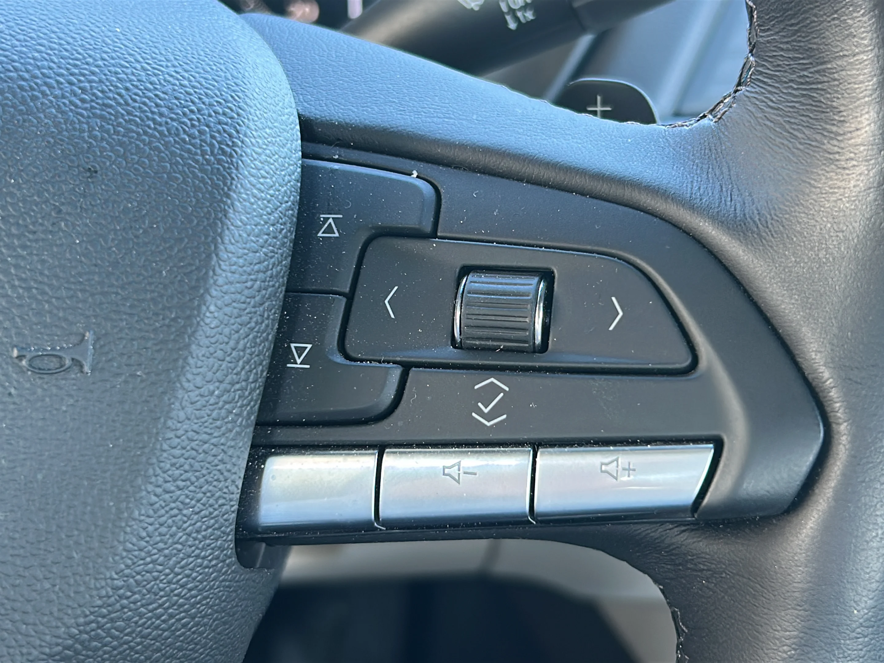Used 2025 Deep Space Metallic Cadillac Premium Luxury image 21