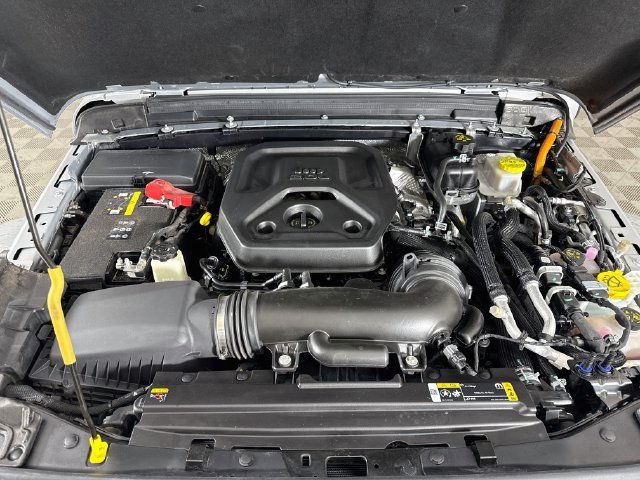 Used 2024 Silver Jeep Sport S 4xe image 27