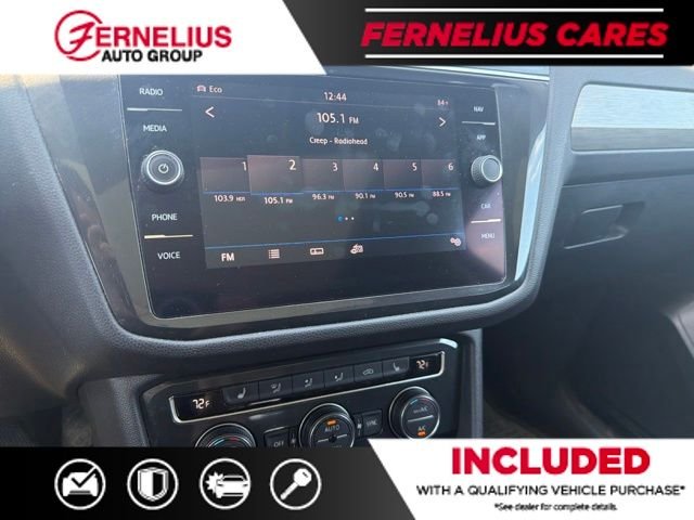 Used 2018 Blue Volkswagen 2.0T SEL image 10