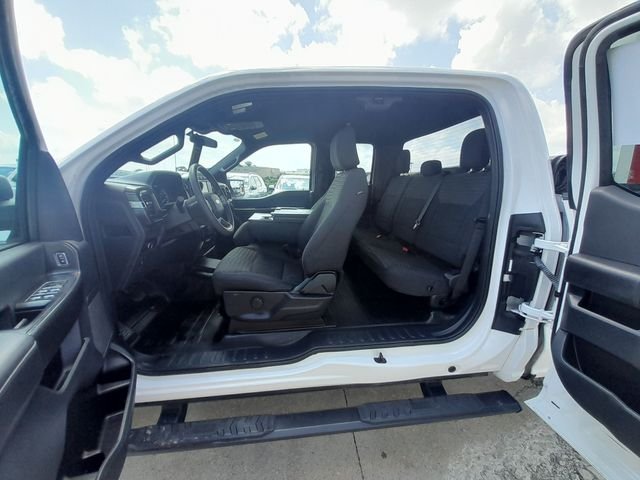 Used 2023 White Ford XL image 39